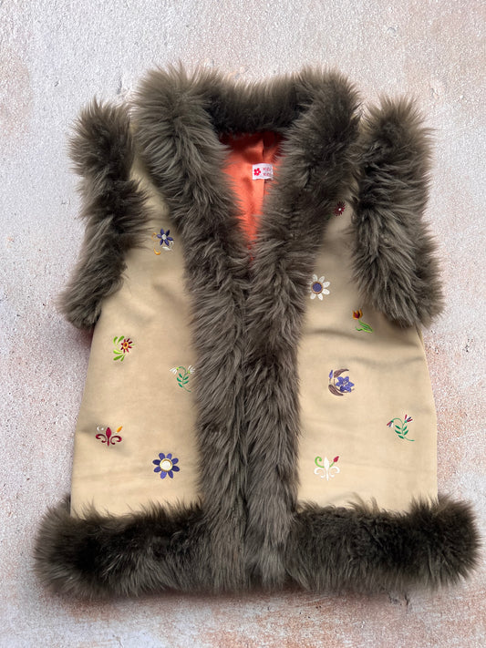 One Of A Kind Gilet | Embroidered Beige Multi